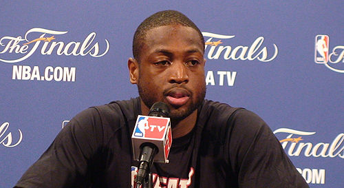 的舆论撕扯 的舆论撕扯