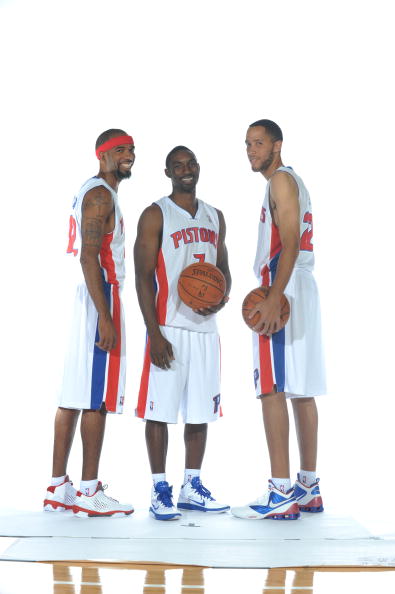 前压敢抢 前压敢抢